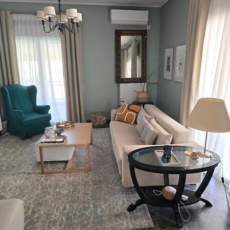 Large 1 Bedroom Penthouse With Large Terrace Ateny Zewnętrze zdjęcie