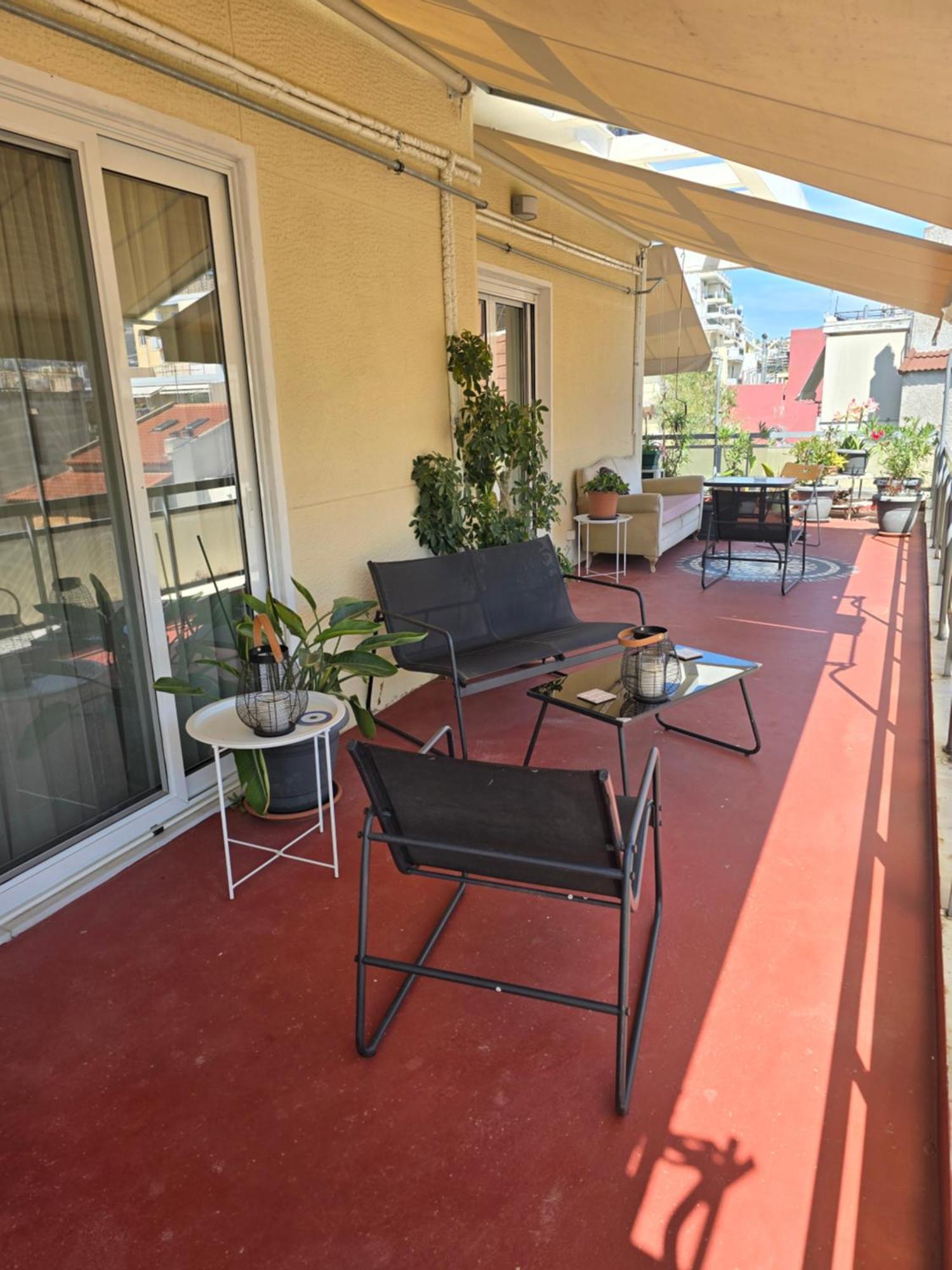 Large 1 Bedroom Penthouse With Large Terrace Ateny Zewnętrze zdjęcie